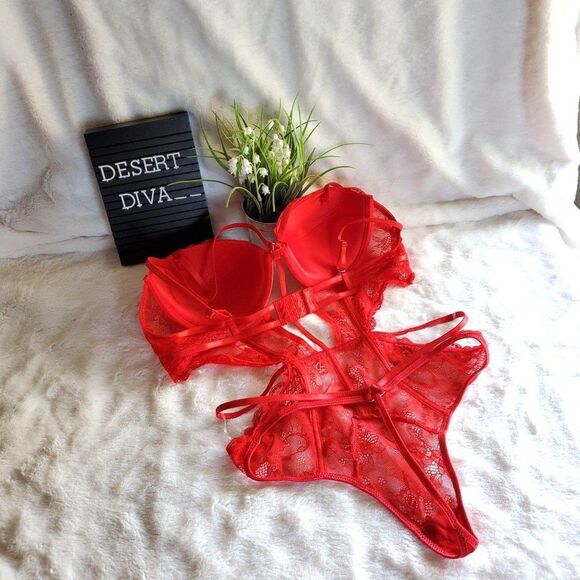 Body Rage Womens Lingerie Red L Padded Underwire Thong Sexy Studded - Picture 6 of 8